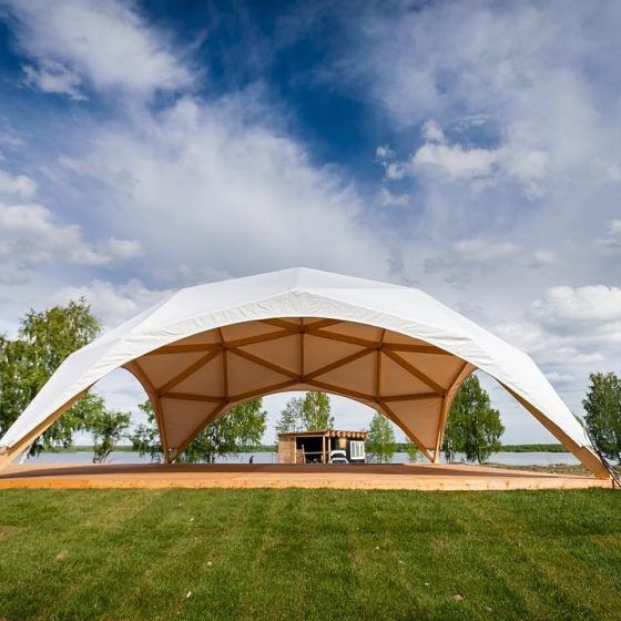 Outdoor Camping And Glamping - Casa Domo Transparente de PC, Habitación